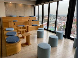 Luxury loft with tub and city view - 8