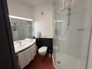 Brit Hotel Confort Villeneuve Sur Lot - 2