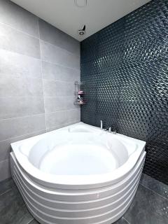 Уютная квартира в центре Бишкека - 1