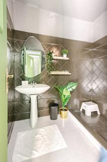 1 BDR, Large Terrace, AC, Fiber Optic, Elevator - Agdal - 4