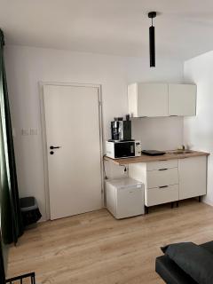 Cremene Garden Apartments - 3