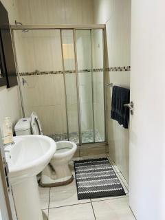 Seven Eleven Apartments - 6