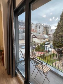 Golden 55 Luxury Apartment - 5