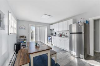 404 W Maple Ave, Unit A - 9