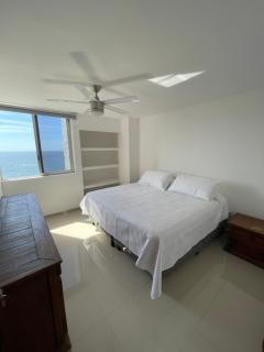 Entire penthouse with sea view in Zona Dorada - 3 bedrooms - 4