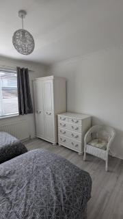 Mountain View Bungalow - 3