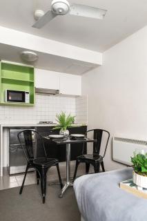 PTH Homes Flinders St - East 909 - 5