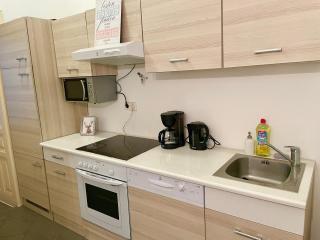 Cosy Long-Term Apartment - 2