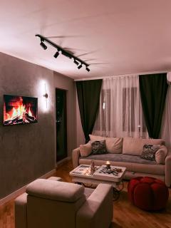 Elizabeth Luxury Apartment - 0