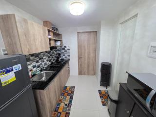 Jearl Cozy and Homey Penthouse with balcony at Primeworld District Mactan Tower P - 6
