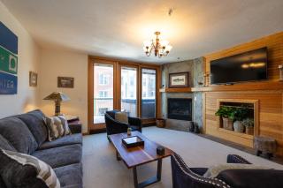 Ski in Ski out Main Street Balcony Hot Tub - 3