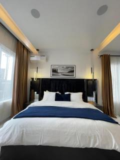 Luxury 1-Bed Apartment, GRA with pool & 24-hour power - 7
