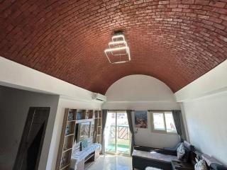 New 1BR Apt Balcony Full Kitchen - 0