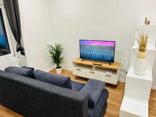 Long Term Central Apartment - 0