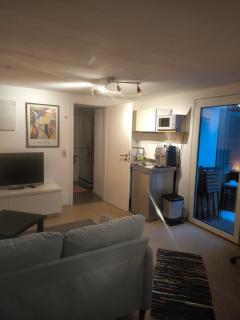 Simple 2-Person Apartment near Altdorf - 7