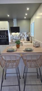 Maisonnette moderne avec terrasse 10 min CNPE - 0