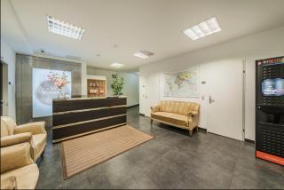 Central Apartment near Metro - 4