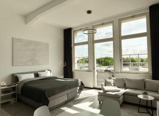 MEOS 1 -Zentrum-Balkon-Parkplatz-Gym-Uniklinik - 9