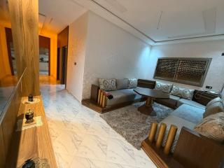 Modern and friendly apartment - 0