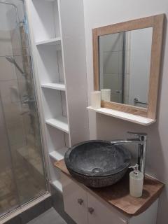 Sunny and cosy Albion - 2