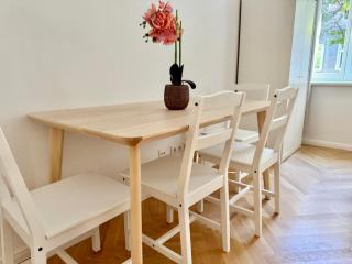 Renovated Ground Floor Apartment - 3