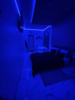 Suite GOLD by L Amaryllis I Jacuzzi & Sauna privé I Centre Béziers Arrivée autonome - 6