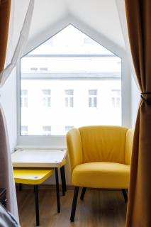 Modern Apartment with Balcony near Central Station - 2