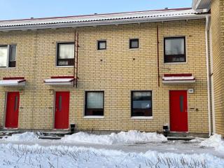 Flexible Check-in & Peaceful Airport Stay in Helsinki - 1