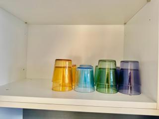 Stylish 4-Room Apartment with Free Parking - 3