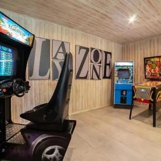 Depto Camino al Volcán Vista, Quincho & Piscina - 9