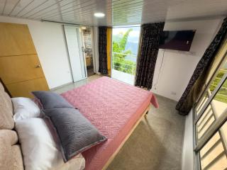 Casa con vista a la montaña en Manizales - 3