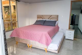 Casa con vista a la montaña en Manizales - 2