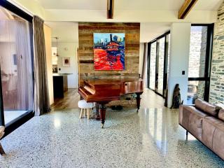 Rangi Nui by Sothebys Luxury Rental Homes - 3