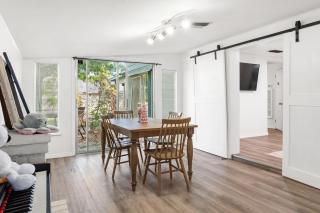 House - Minutes from Siesta Key! - 8