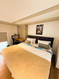 Exclusive Duplex with Private Jacuzzi - 3