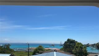 Galapagos Apartments - Bay View House - 8