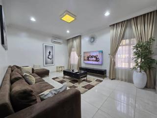 Pavilion Luxury 4bedroom duplex - 2
