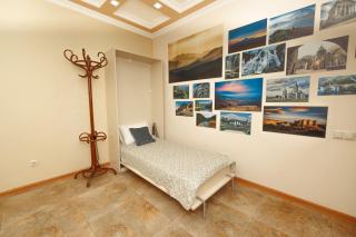 Cozy apartment with patio in city center - 3