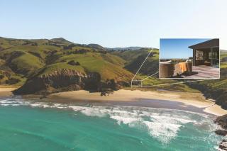 Romantic Raupo Beach Luxury Escape - 0