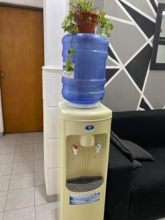 Casa con patio en pleno centro amoblada, a 2 cuadras de la plaza principal - 2