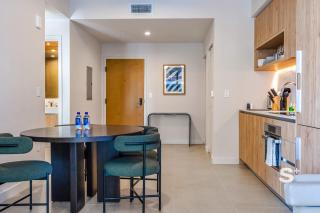 Crosby Dreamy 1BR - Rooftop pool & Miami Views - 8