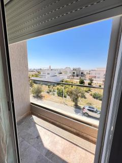 Abilia Suite - À Proximité de l'Aéroport - Confort et Élégance - 4