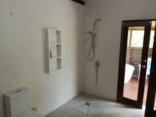 The Oasis Bukura - Beautiful Beachfront Villa - 3