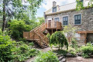 Unique 1847 Heritage Retreat - Garden - 2 Parkings - 1