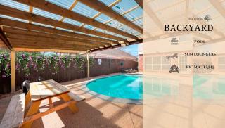 Spacious 5BR 2 B Home with Pool - 7