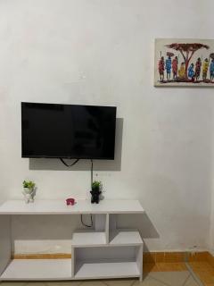 Jojo budget studio - 4