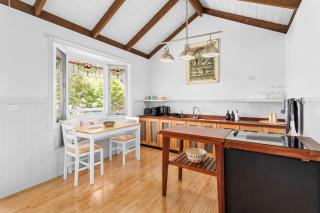 Waaroongah Cottage - Yarra Valley - 1