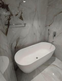 Luxury 4 Bed Apartment in Sadaf 8 on The Walk JBR - 5