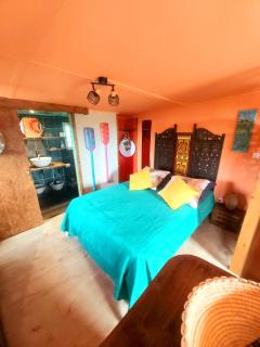 LE TI CITRON JAUNE - Un zeste d'ailleurs face à l'océan indien - - 7