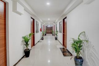 Collection O Vadodara Airport Formerly Milan Party Hall - 6